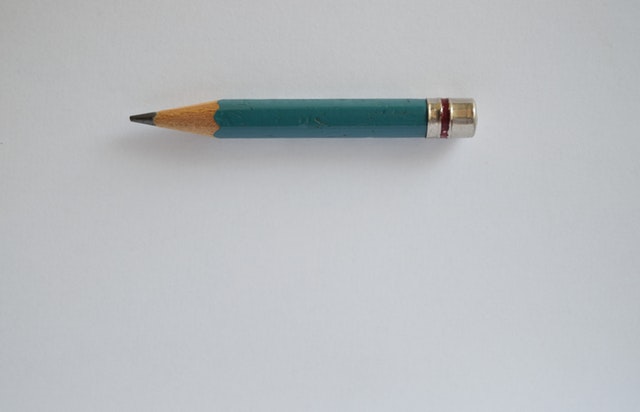 短い鉛筆